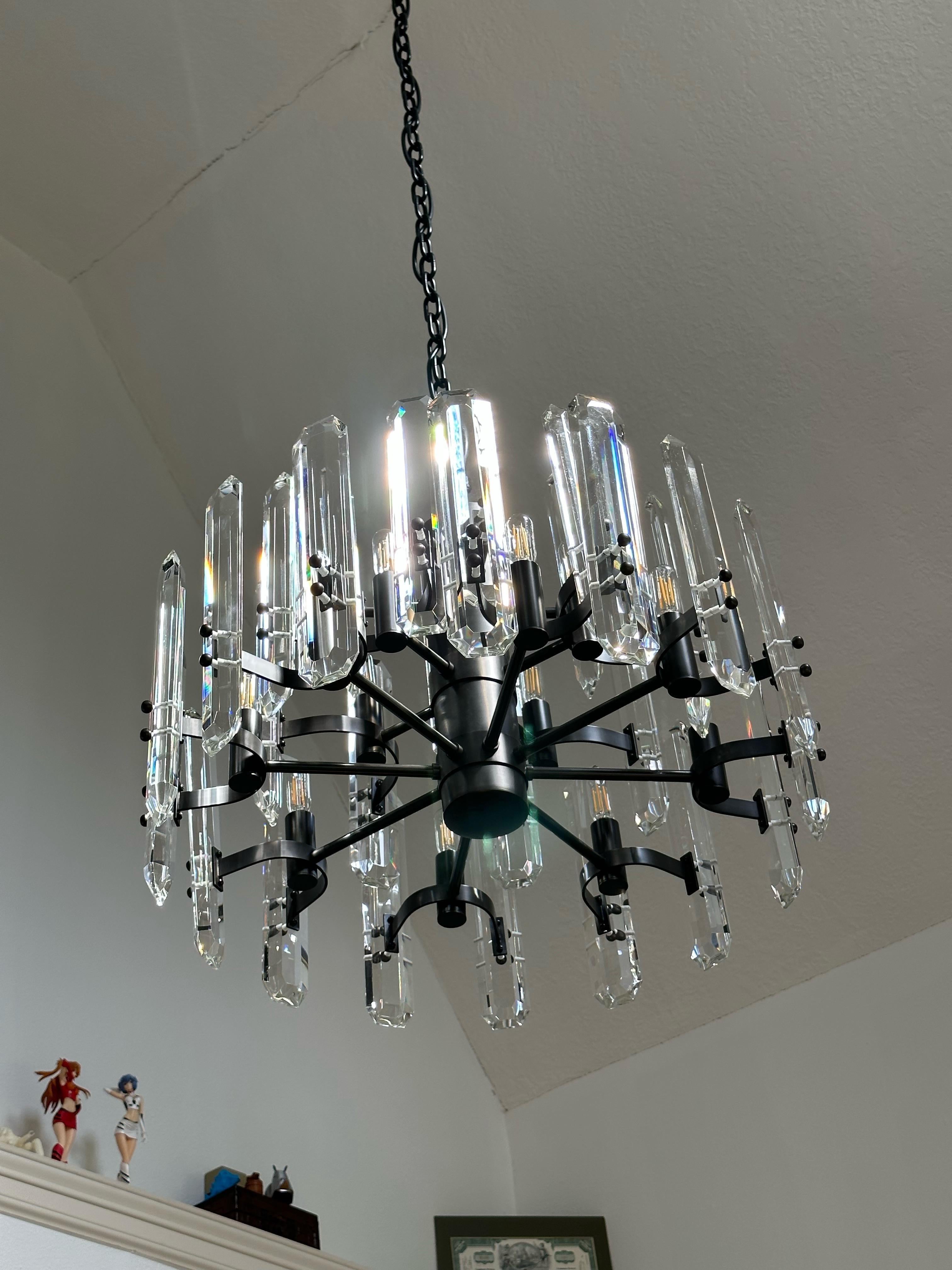 https://cdn.shopify.com/s/files/1/0618/9567/1984/files/fanci-chandelier-boniton-crystal-round-chandelier-243648-38.jpg?v=1765968071