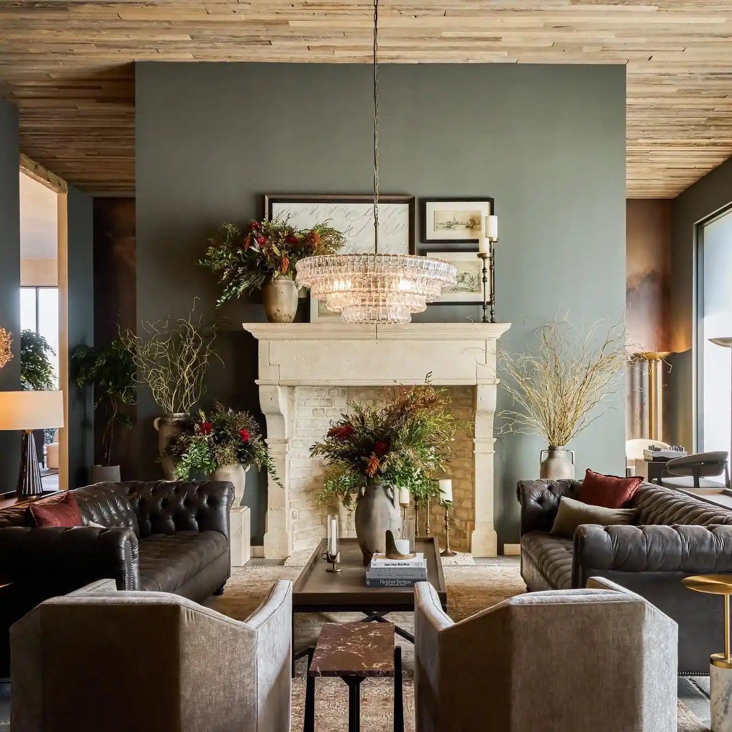 Ghiaccio Round Chandelier