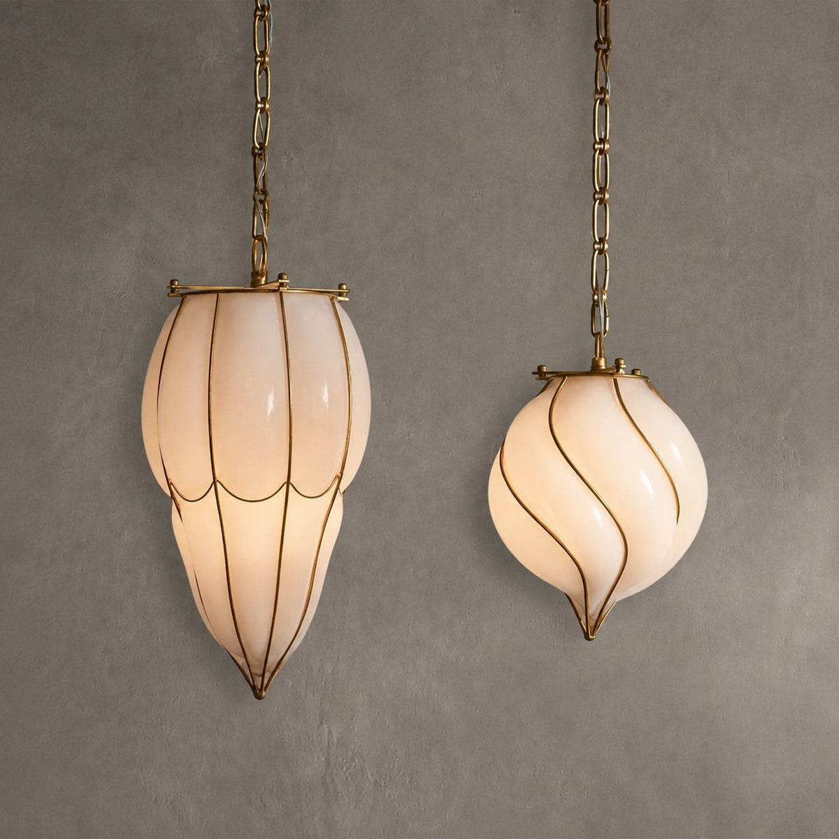 Aldrino Small Glass Pendant