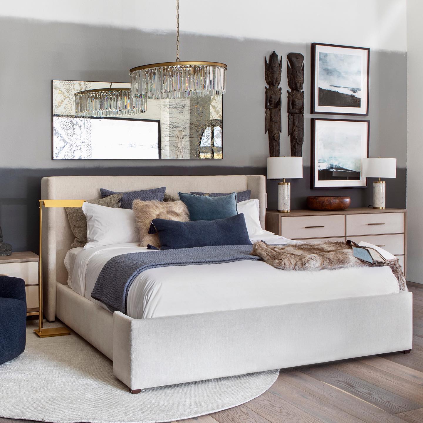 Leyland Crystal Round Chandelier – Brass or Bronze Finish, 33" Diameter