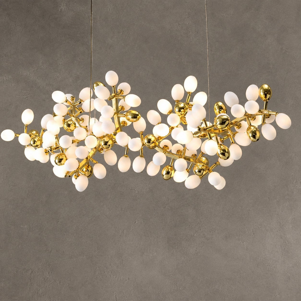 Luxury Escamoles Modern Linear Grape Chandelier