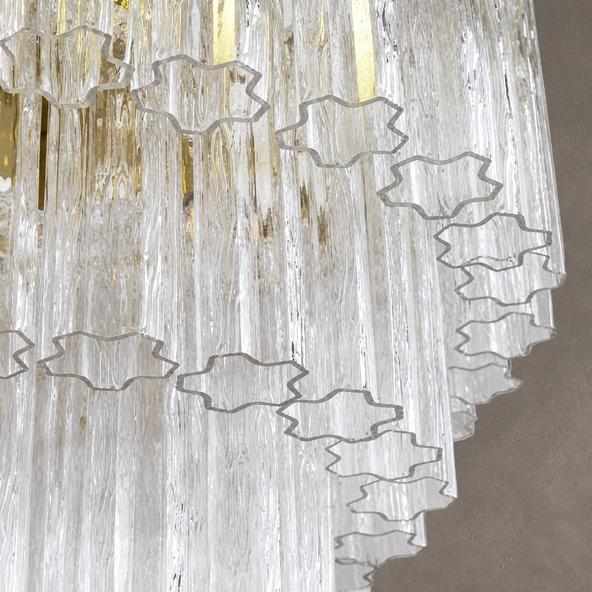 reviso Murano Fluted Glass Chandelier 28″