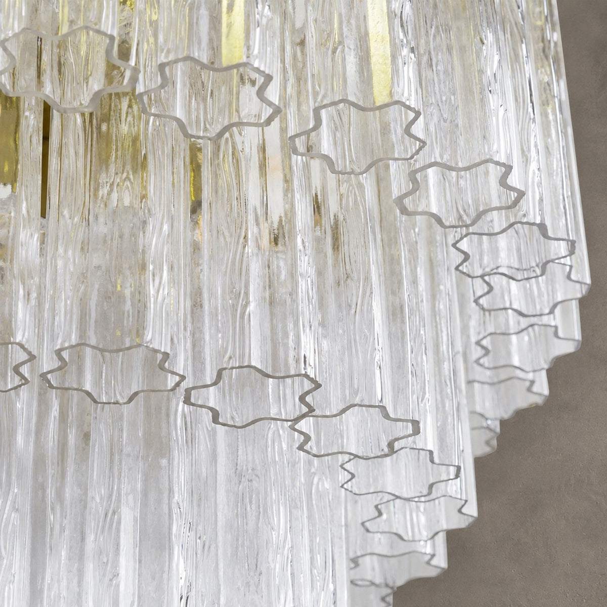 reviso Murano Fluted Glass Chandelier 28″