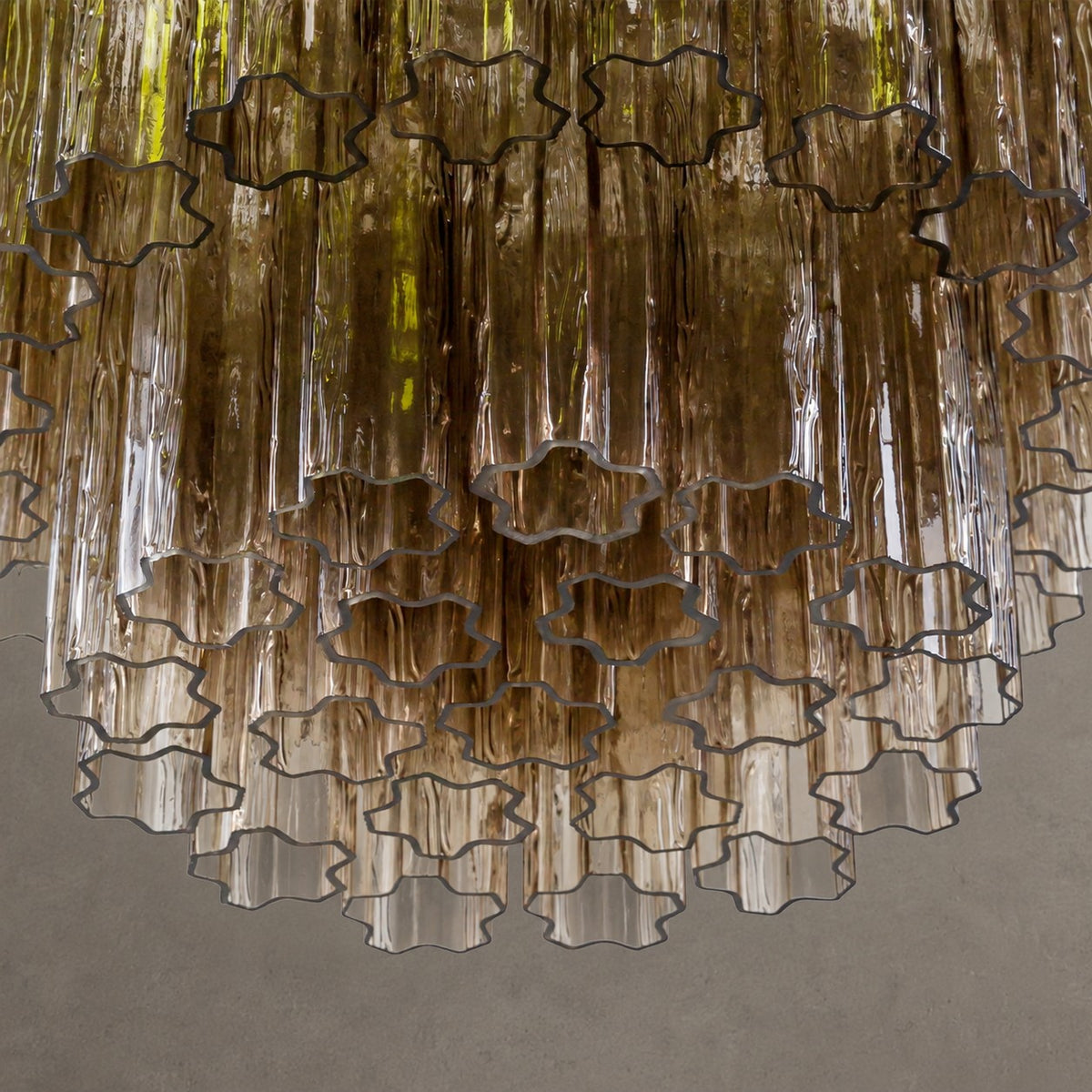 reviso Murano Fluted Glass Chandelier 28″