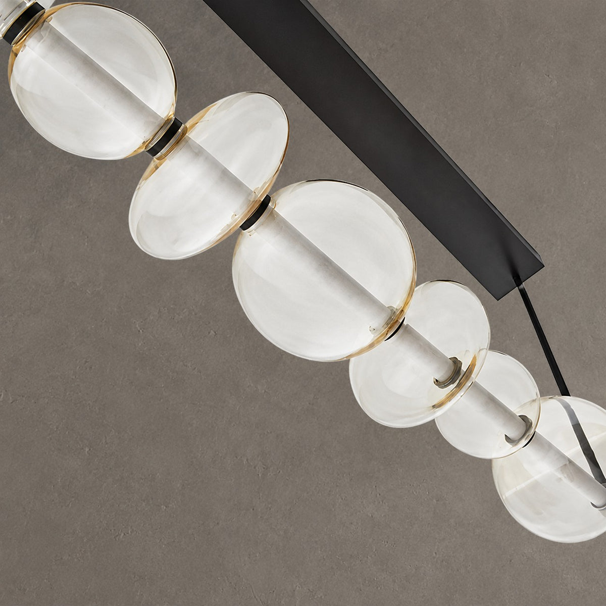 Modern Simple LED Linear Suspension Pendant Light For Dining Room/Kitchen Island