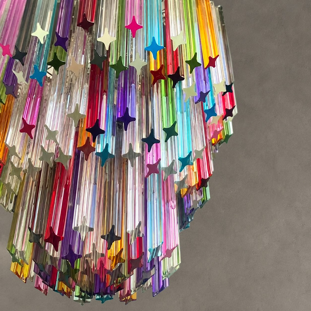 Murano Chandelier – 184 prisms – Multi