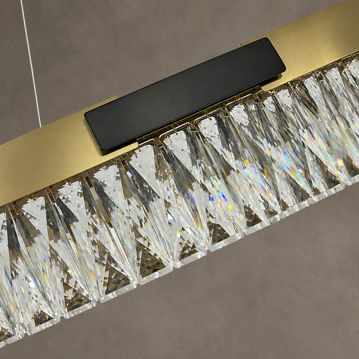 New Designer Recommended Modern Light Luxury Round/Oval Crystal Chandelier for Living Room/Dining Room
