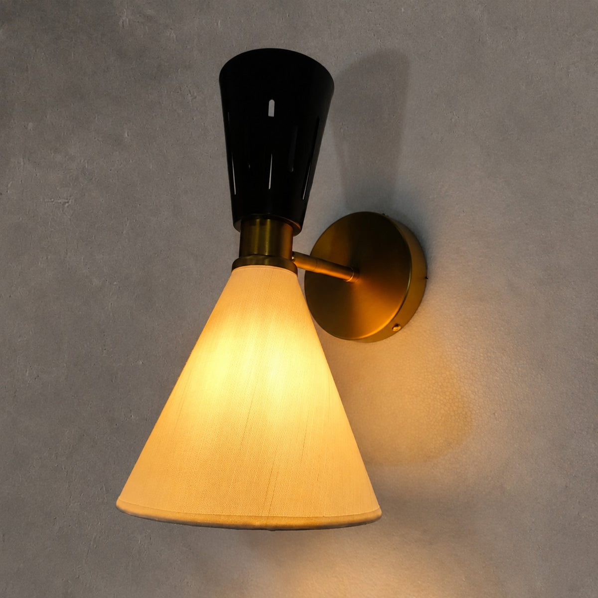 Ramvelle Wall Sconce
