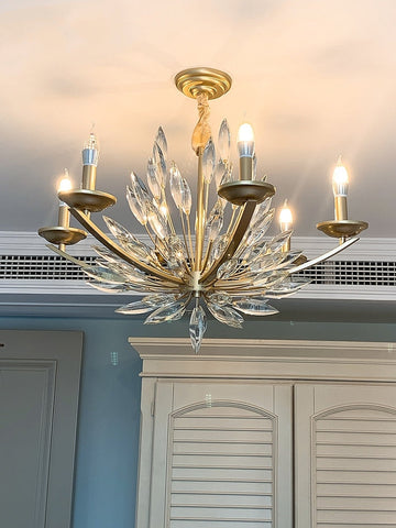 New Romantic Art Lily-Shaped Crystal Chandelier for Living Room/Dining Room