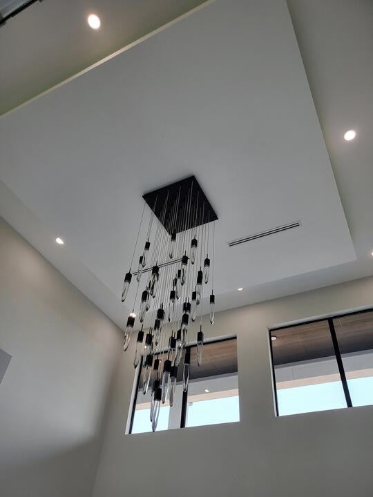 Modern Light Luxury Round/Rectangle Ceiling Pendant Light in Black Finish for Kitchen Island/ Staircase/Living Room