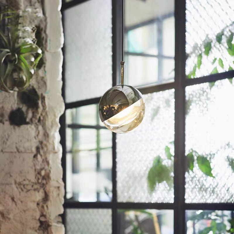 Nordic Simple Globe Pendant Suspension Light in Gold/Rose Gold