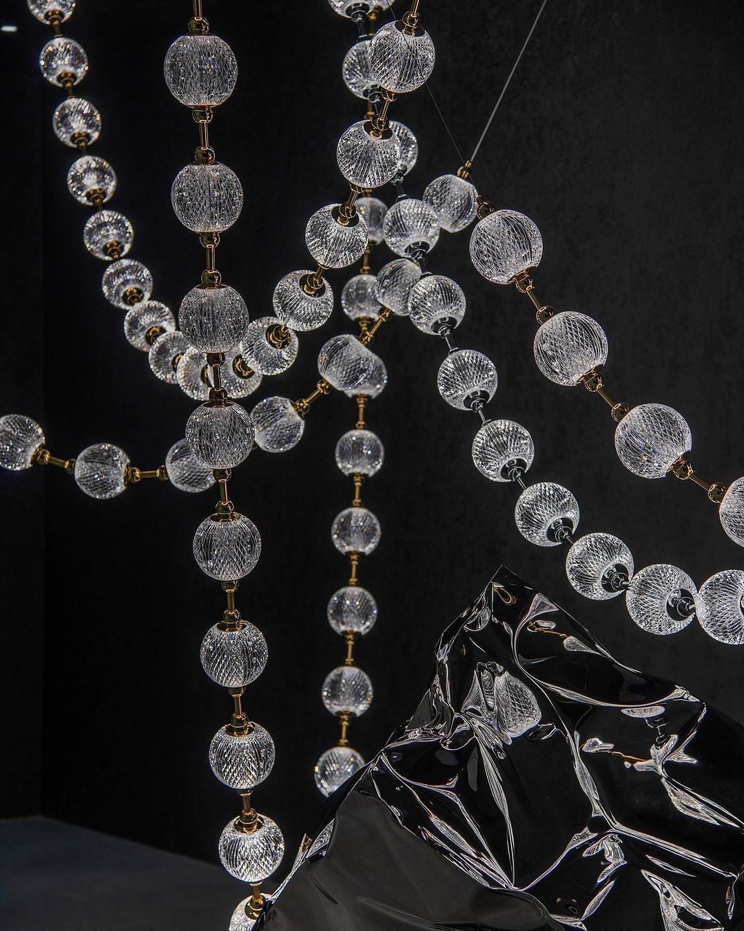 Modern Creative Pearl Necklace Chandelier for Living Room/Staircase/Foyer/Entryway