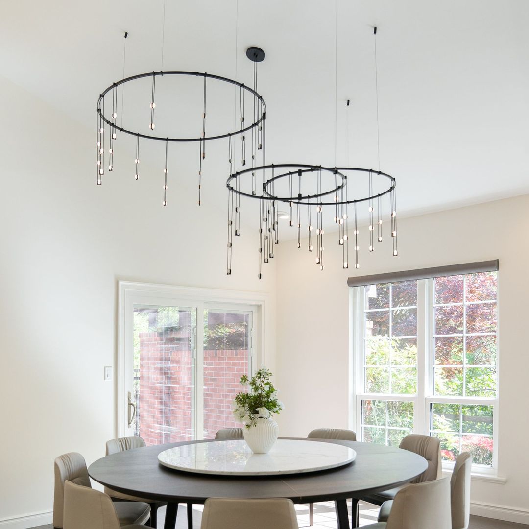 Modern Art Design Multi-layers Rings Vertical LED Chandelier